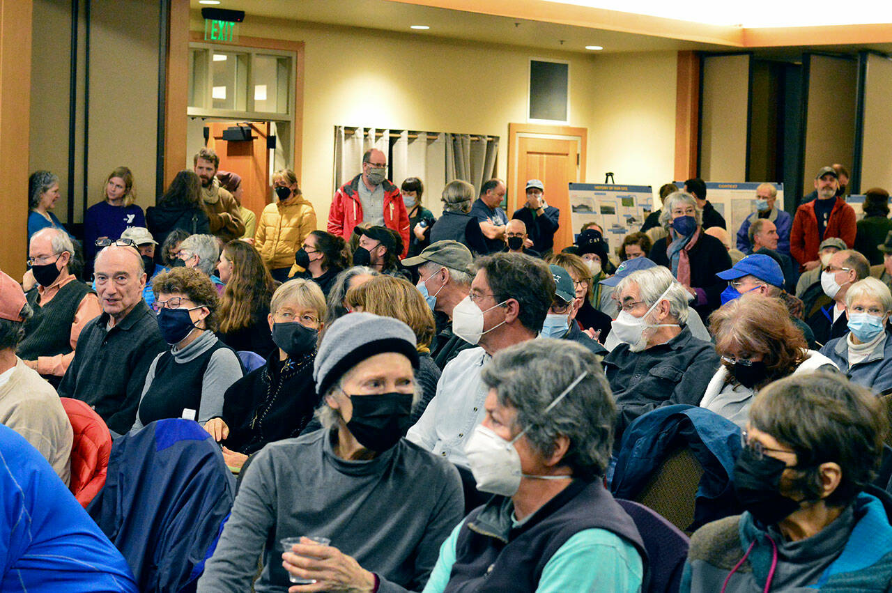 A big crowd turned out Wednesday evening at the first open house exploring the future of Port Townsends golf course and Mountain View Commons. (Diane Urbani de la Paz/For Peninsula Daily News)