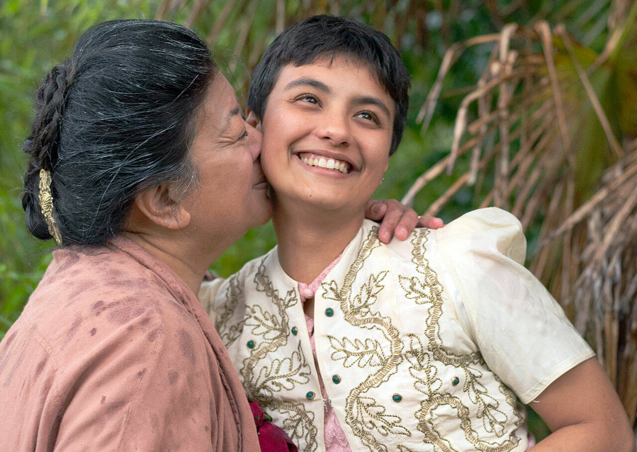 Two REDD cast members are Consuelo Aduviso, at left, and Gabs Nathanson.