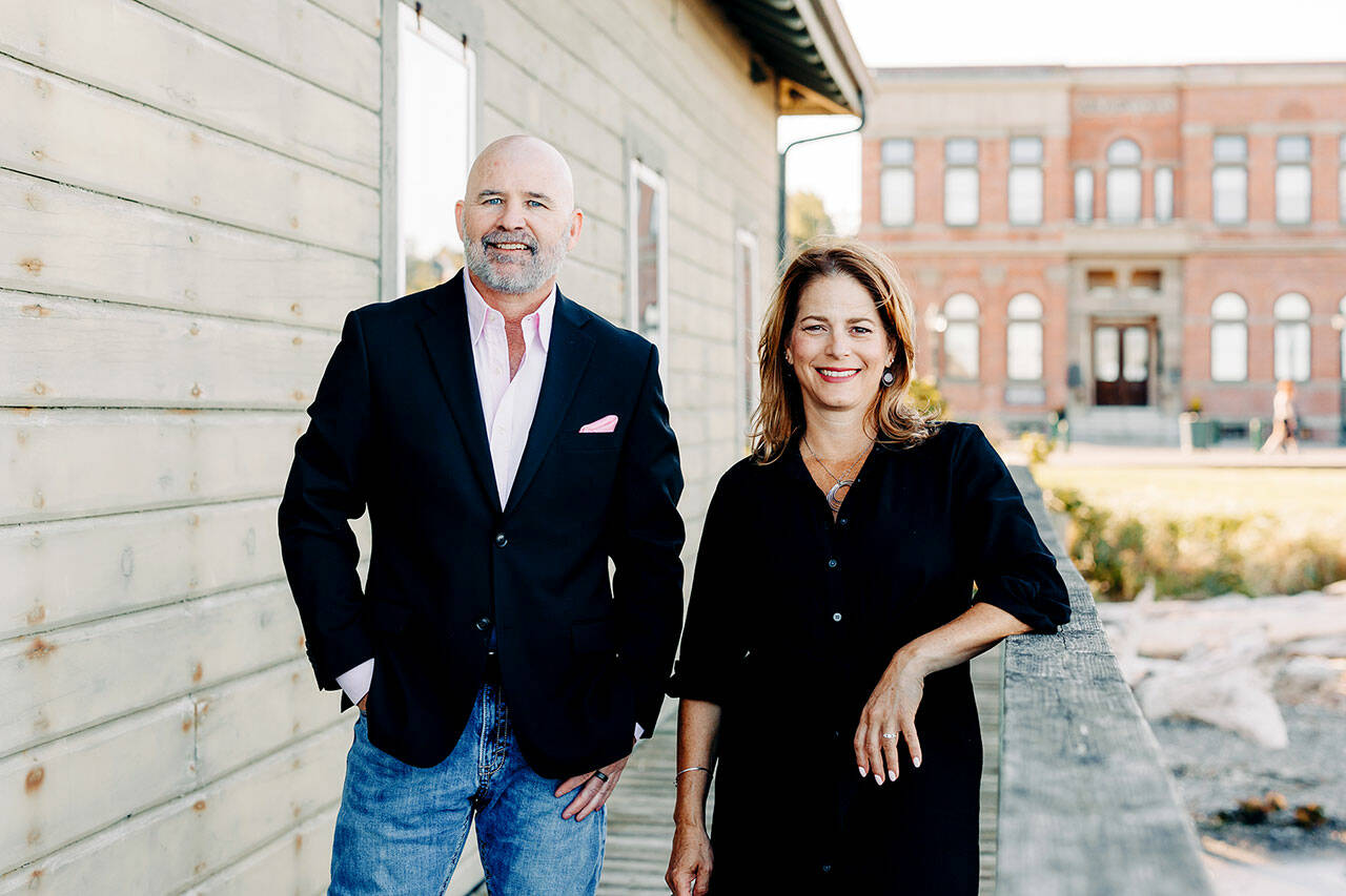 Terry Ward and Amy Yaley have purchased newspapers in North Central Washington state.