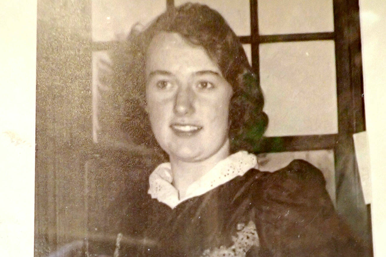 Marilyn Lewis as a young woman.