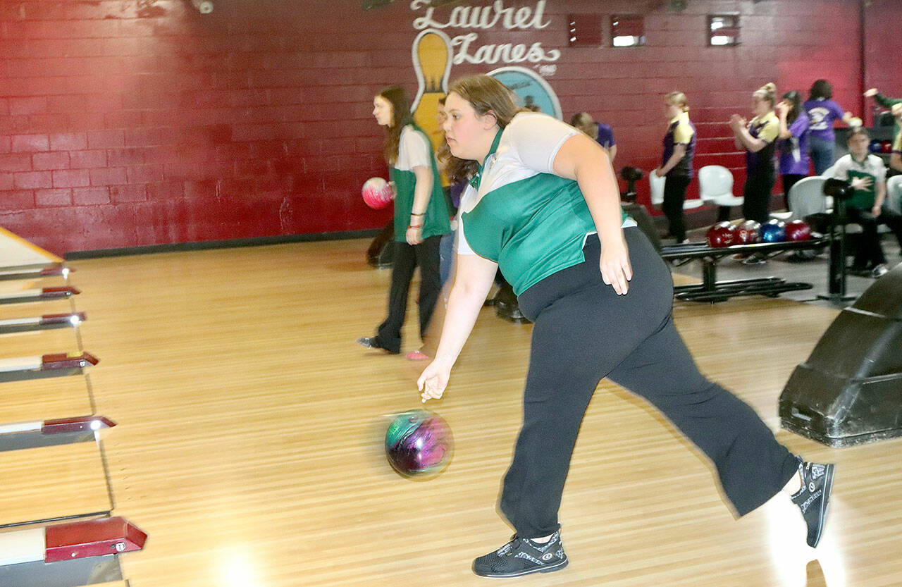 Abby Robinson bowled a 184 and 187 for Port Angeles in a 5-2 win over Sequim on Monday at Laurel Lanes. (Dave Logan/for Peninsula Daily News)