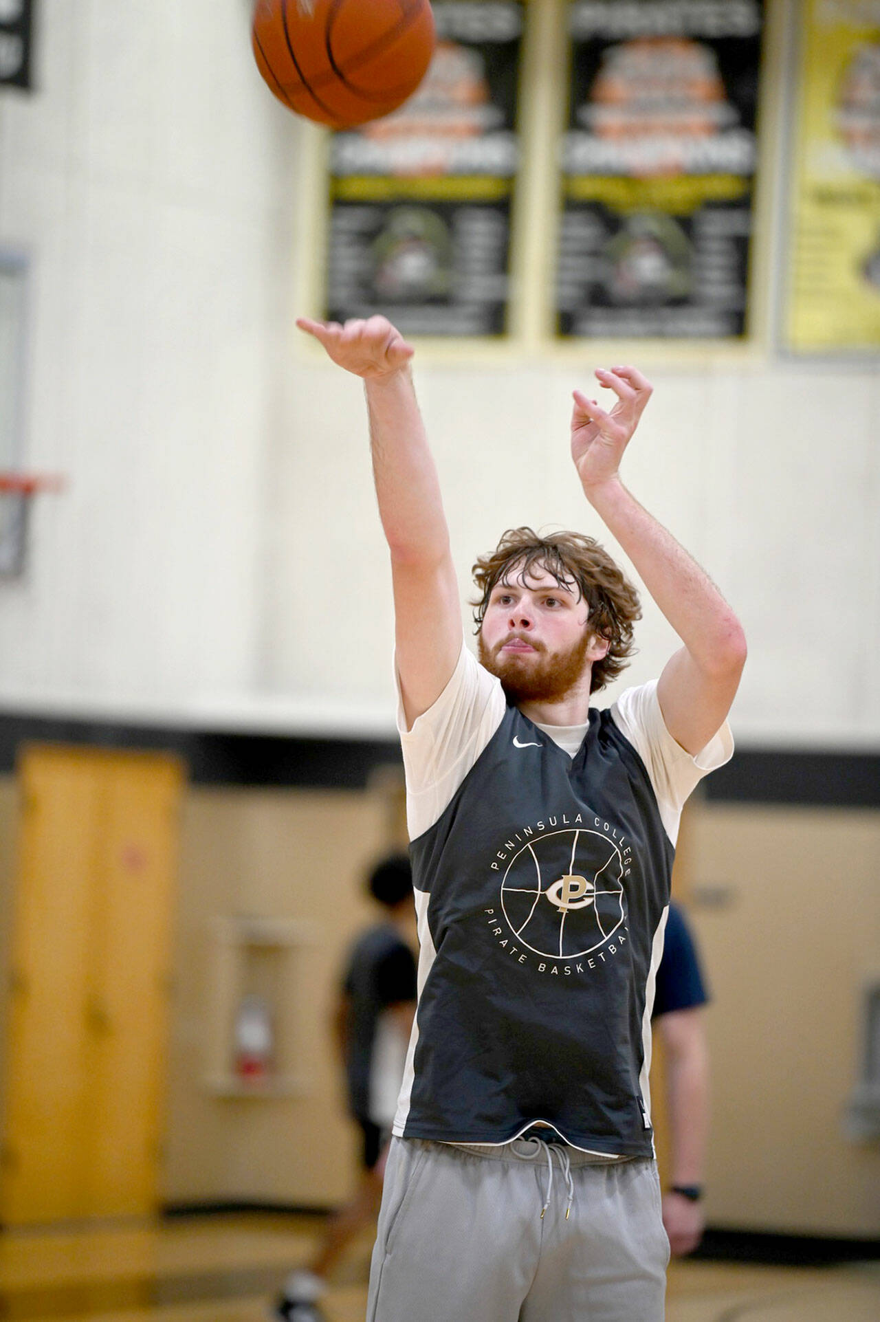 Former Port Angeles standout Wyatt Dunning is back to play his sophomore season with the Peninsula College men’s basketball team.