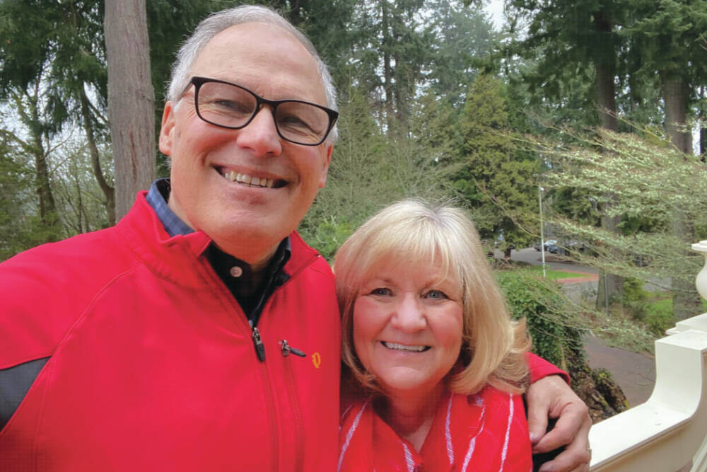Jay and Trudi Inslee wear red for #WearRedDay to support women’s heart health in 2022. (Jay Inslee)