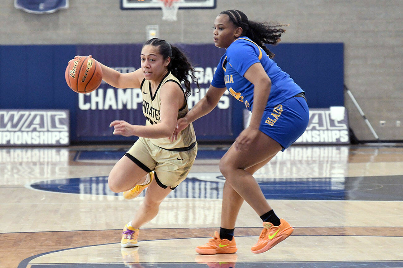 ay Cline/Peninsula College Athletics 
Peninsula's Shania Moananu turns the corner on a Centralia Trailblazer defender during the NWAC Women's Basketball Tournament on Friday at Columbia Basin College's Holden Court in Pasco.