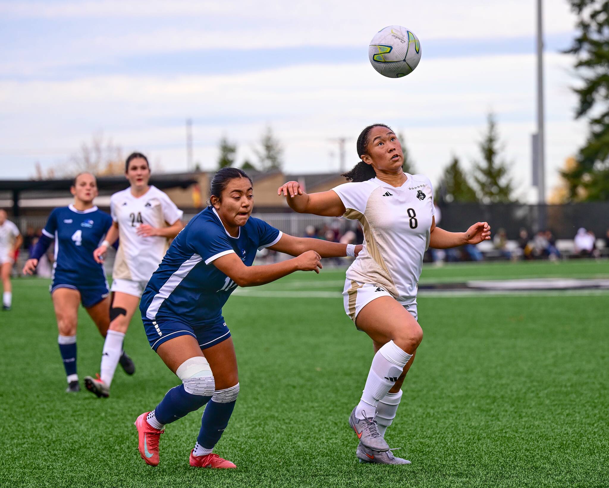 COLLEGE SOCCER: Peninsula women move on to final four