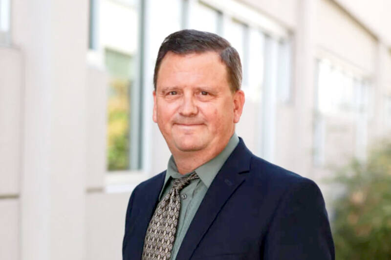 Olympic Medical Center board commissioner dies at age 54