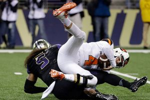 How will Huskies replace speedy edge rushers? Joe Mathis, Psalm Wooching could be next up