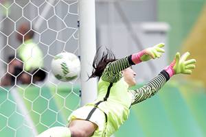 Hope Solo, tolerated and excused in victory, exposes herself in Olympic defeat