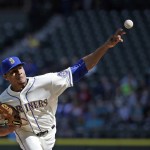 Seattle Mariners starting pitcher Ariel Miranda throws against the Houston Astros in the first inning of a baseball game Sunday, Sept. 18, 2016, in Seattle. (AP Photo/Elaine Thompson)