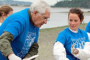 Sequim veterinarian wins environmental award