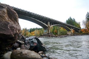 Options eyed for Elwha River bridge on Highway 101 after piers found to be on gravel