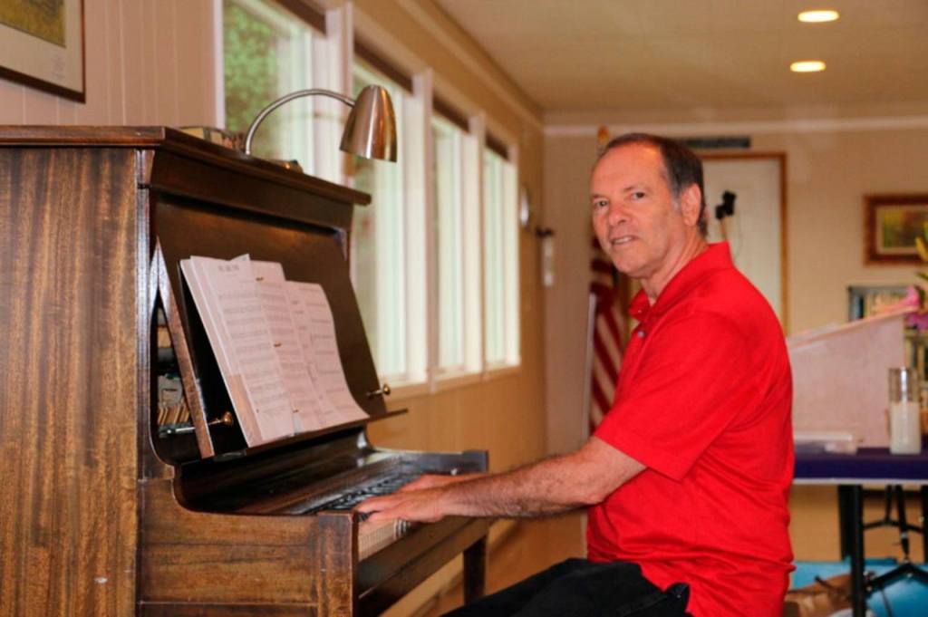 Pianist Al Harris, shown here, will perform with singer Jessie Lee and saxophone player Craig Buhler from 1:30 p.m. to 3:30 p.m. at the Pioneer Park clubhouse at 387 E. Washington St. in Sequim.