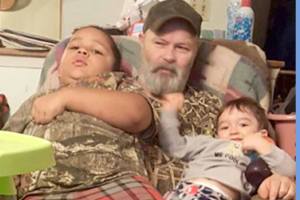 Massive injuries suffered by Federal Way family hit by falling tree near Lake Crescent