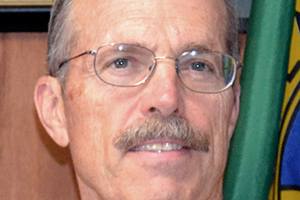 Clallam officials discuss vehicle bid requirement; lament locals staying away