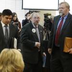 Lawmakers, Inslee push for more statewide gun measures