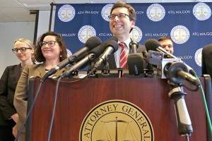 Washington state mulling further travel ban challenge after new order