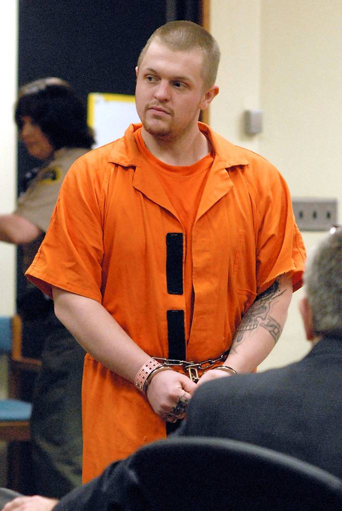 Port Angeles police arrest man wanted in burglaries