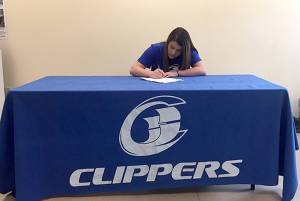 COLLEGE BASKETBALL: Neah Bay’s Johnson signs with South Puget Sound