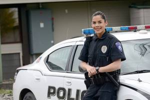 Off-duty Port Angeles police officer helps rescue hiker on Mount St. Helens