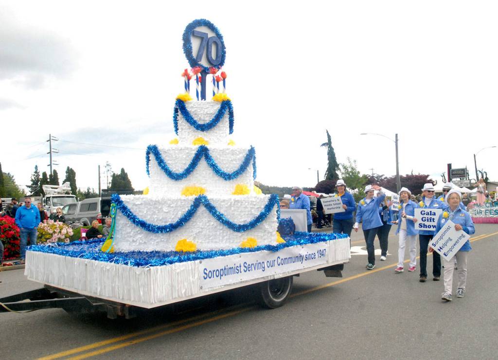 A float assembled by the Sequim Soroptimist Club received the Mayor&rsquo;s Award. (Keith Thorpe/Peninsula Daily News)