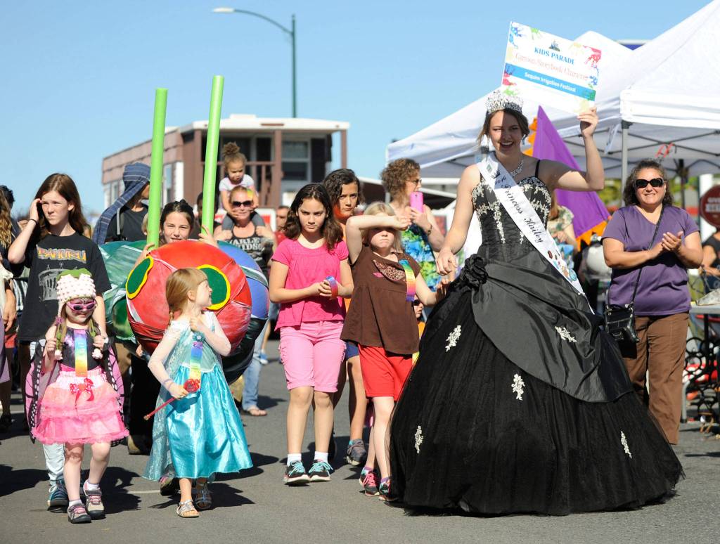 Last year&rsquo;s Irrigation festival Princess Hailey Kapetan helps lead the Kids Parade in 2016. The parade is part of the festival&rsquo;s Crazy Callen Weekend, which features an arts and crafts fair, the operetta, and more. (Michael Dashiell/Olympic Peninsula News Group)