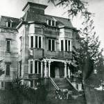 The derelict Mountain View Hotel is shown in 1910. (Jefferson County Historical Society)