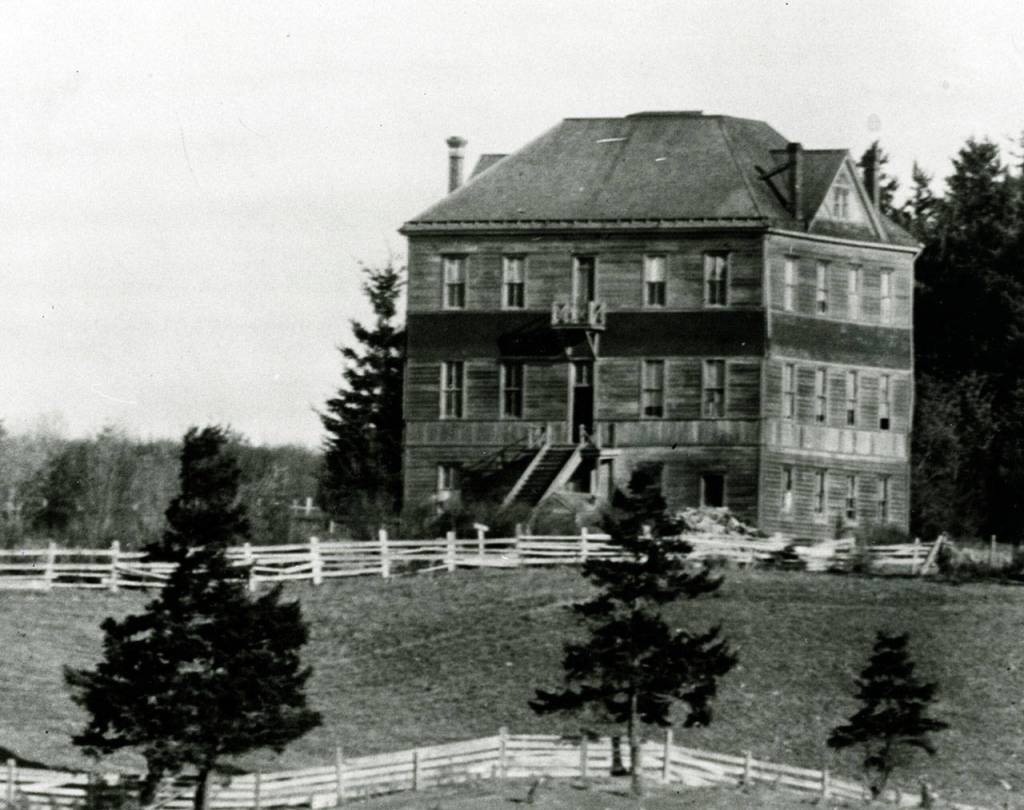 The derelict Port Townsend and Northwest Normal College is shown in 1925. (Jefferson County Historical Society)