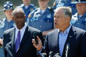 Tougher distracted driving law to take effect in Washington