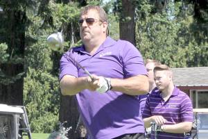 GOLF: Large turnout for Sixkiller Husky Golf Classic
