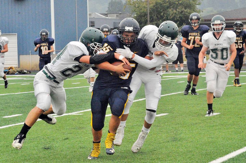 PREP SPORTS ROUNDUP: Forks volleyball mixes and matches in sweep of Chimacum