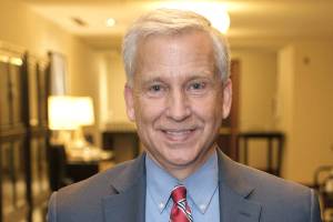 Olympic Medical Center CEO wins state award