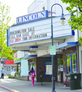 The Lincoln Theater in downtown Port Angeles. Diane Urbani de la Paz/Peninsula Daily News