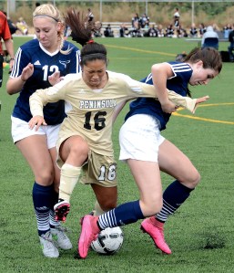 Peninsula freshman Coby Yoshimura battles for the ball against Columbia Basin last weekend. Rick Ross/Peninsula College Athletics