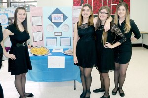 Port Angeles High School Contemporary Issues students