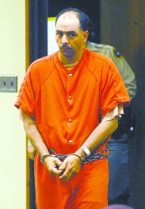 Robbie Davis enters Clallam County Superior Court in  Port Angeles for an appearance last fall.  Keith Thorpe/Peninsula Daily News ()