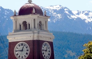 The north-facing slopes of Klahhane Ridge