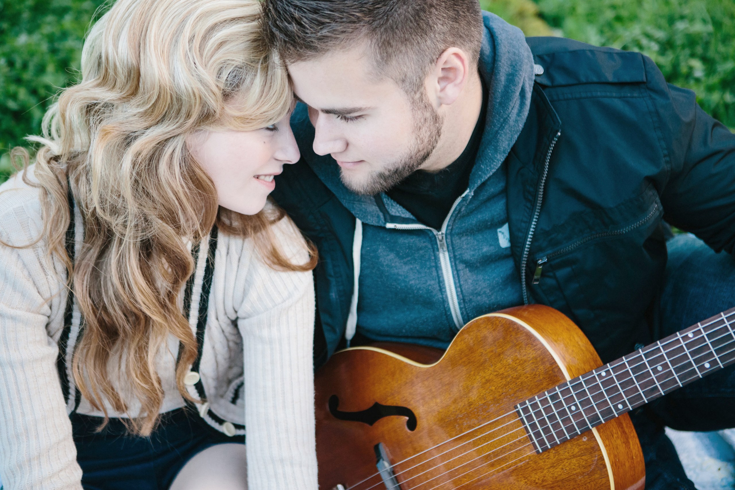 Acoustic folks pop group Witherow will perform from 6 to 7 this evening at Easy Street Coffee and Tea