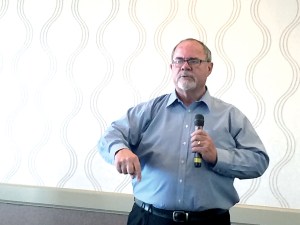 Gary Chandler (Paul Gottlieb)