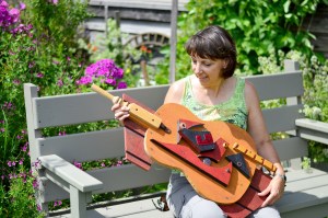 Karin Andersons Guitar Dreams sculpture awaits visitors to Sequims Art Jam this weekend. Photo by Diane Urbani de la Paz/Peninsula Daily News