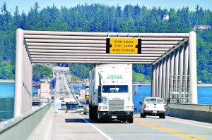 Hood Canal Bridge could close for 3 hours Wednesday, state warns