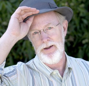 Nationally known storyteller Steven Henegar comes to the monthly Story Swap in Port Angeles this Tuesday night.