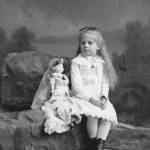 Elizabeth Bessie Montgomery Minor poses in 1879. (Jefferson County Historical Society)