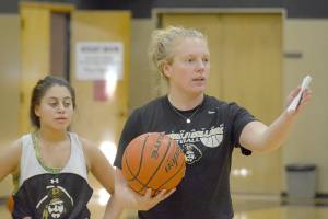 COLLEGE BASKETBALL: Peninsula women tip-off Friday night