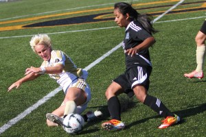 Peninsula College sophomore defender Kamryn Barney