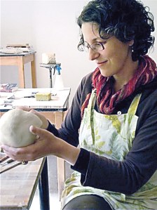 Sculptor Heidi Preuss Grew