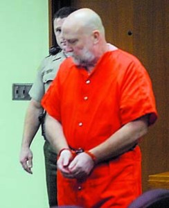 Darold Stenson enters a courtroom at the Clallam County Courthouse on Wednesday. Keith Thorpe/Peninsula Daily News
