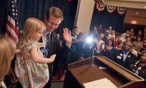 Congressman-elect Derek Kilmer introduces his daughter Tess