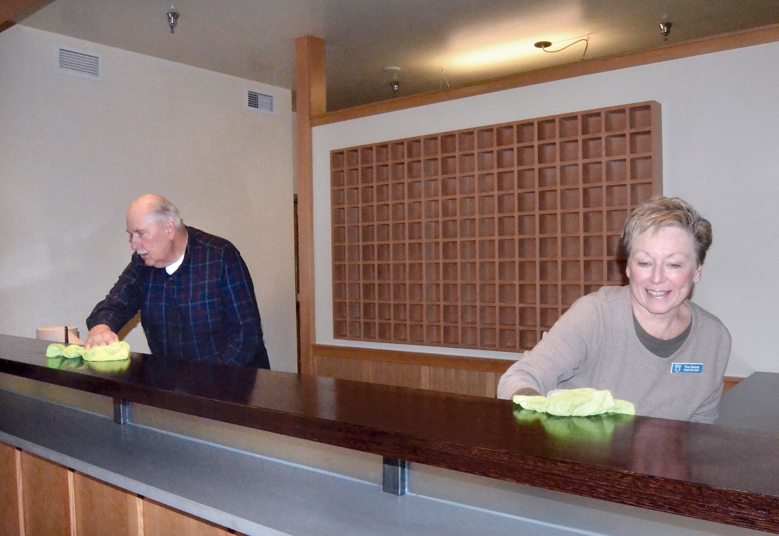 Hospitality volunteers Chuck Sances