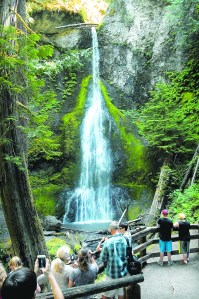 Video and photo by Keith Thorpe/Peninsula Daily News