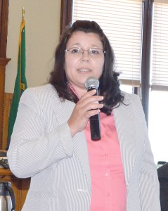 Wendy Davis Peninsula Daily News